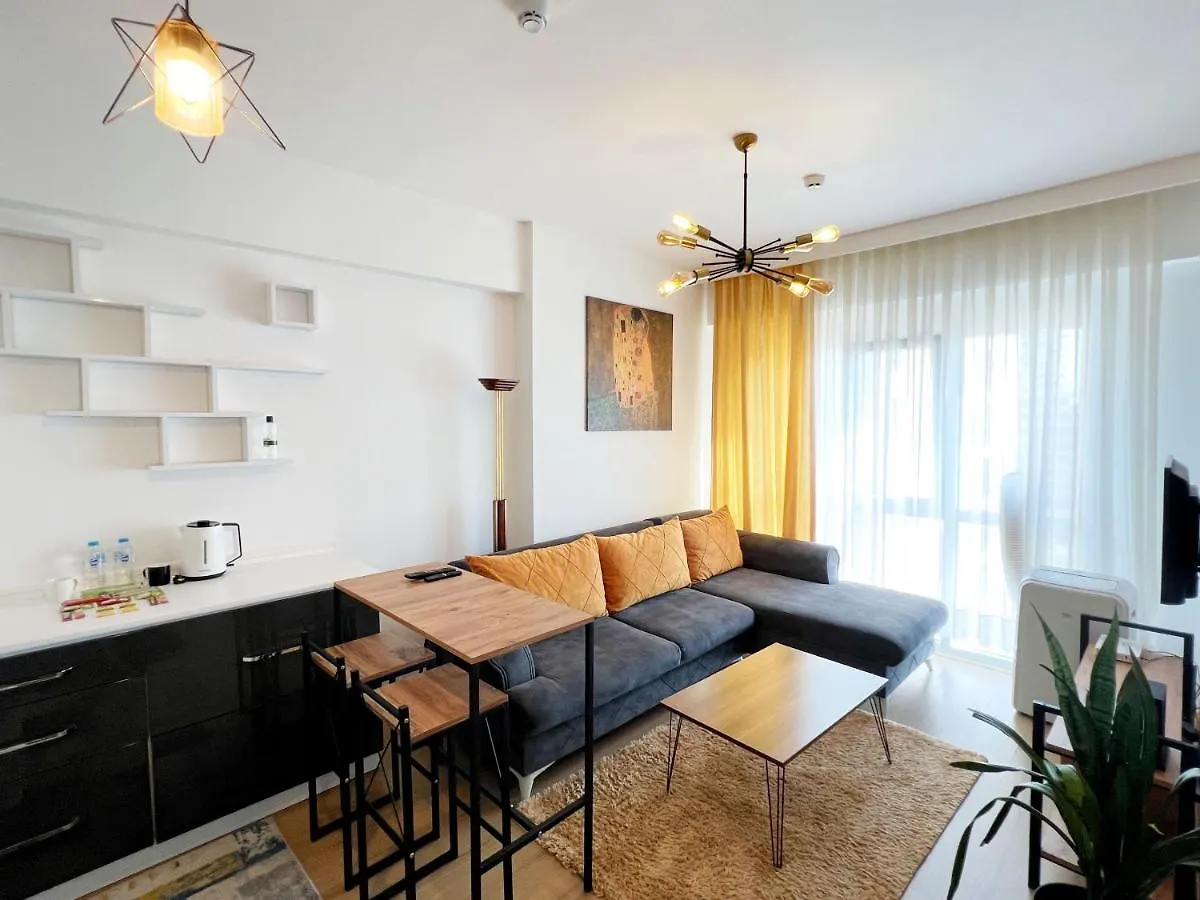 Istanbul Bahcesehir 2+1 Lux Residence New Airport And Akbati Mall